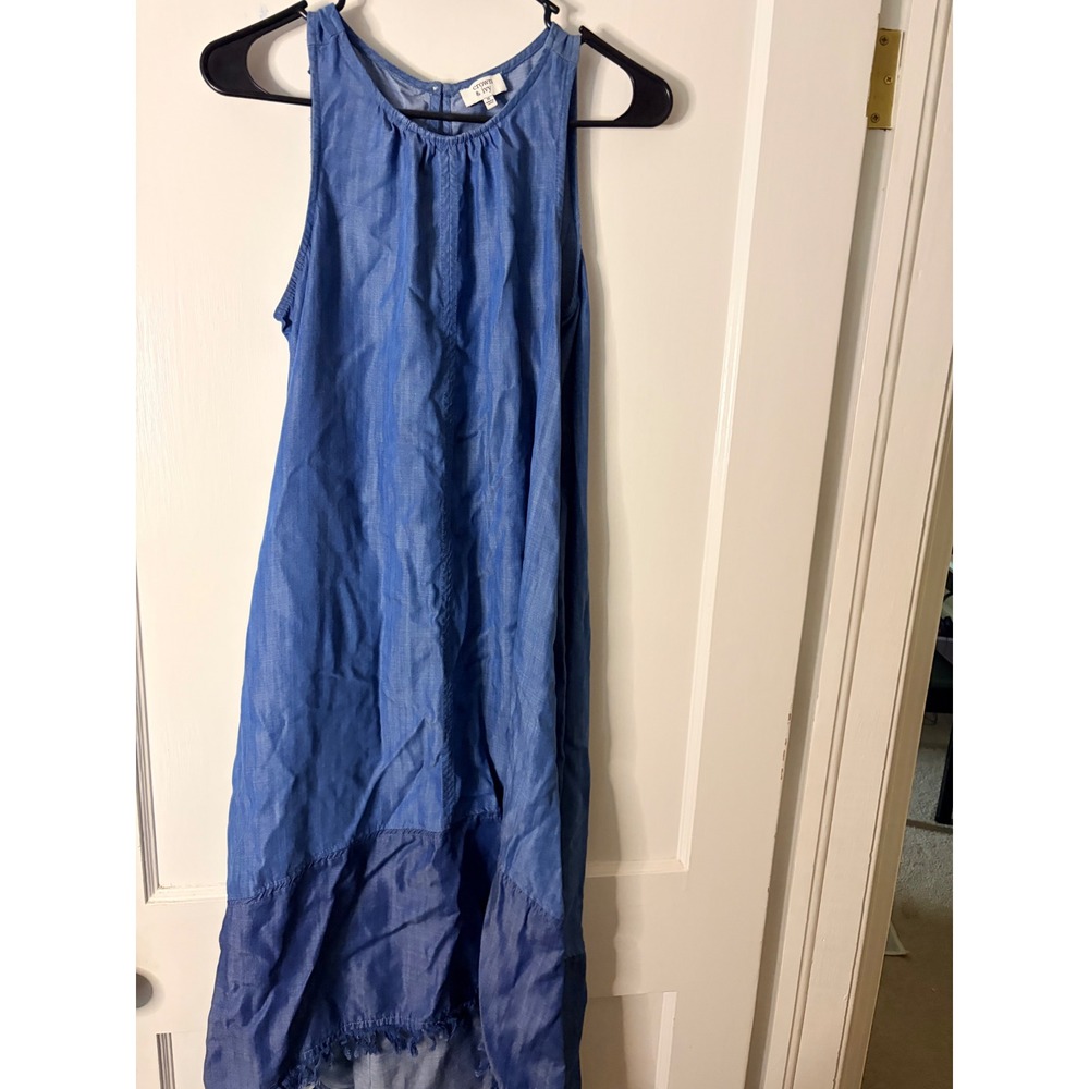 Crown & Ivy Blue Chambray Sleeveless Shift Dress Frayed High Low Hem Medium